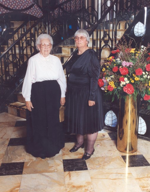 Obituary of Helen Marie Stewart