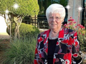 Obituary of Helen Ruth Clark