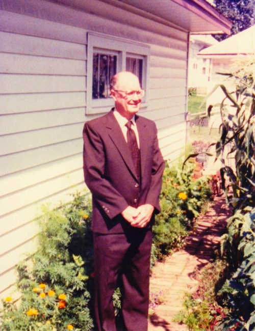 Obituary of Gene R. Shelton