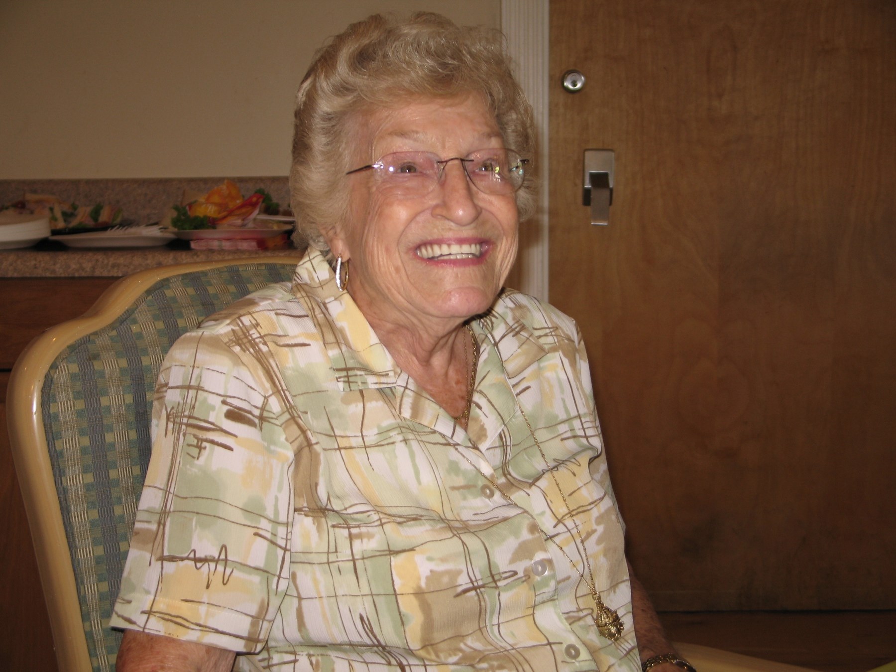 Obituary of Shirley Ann Eaves