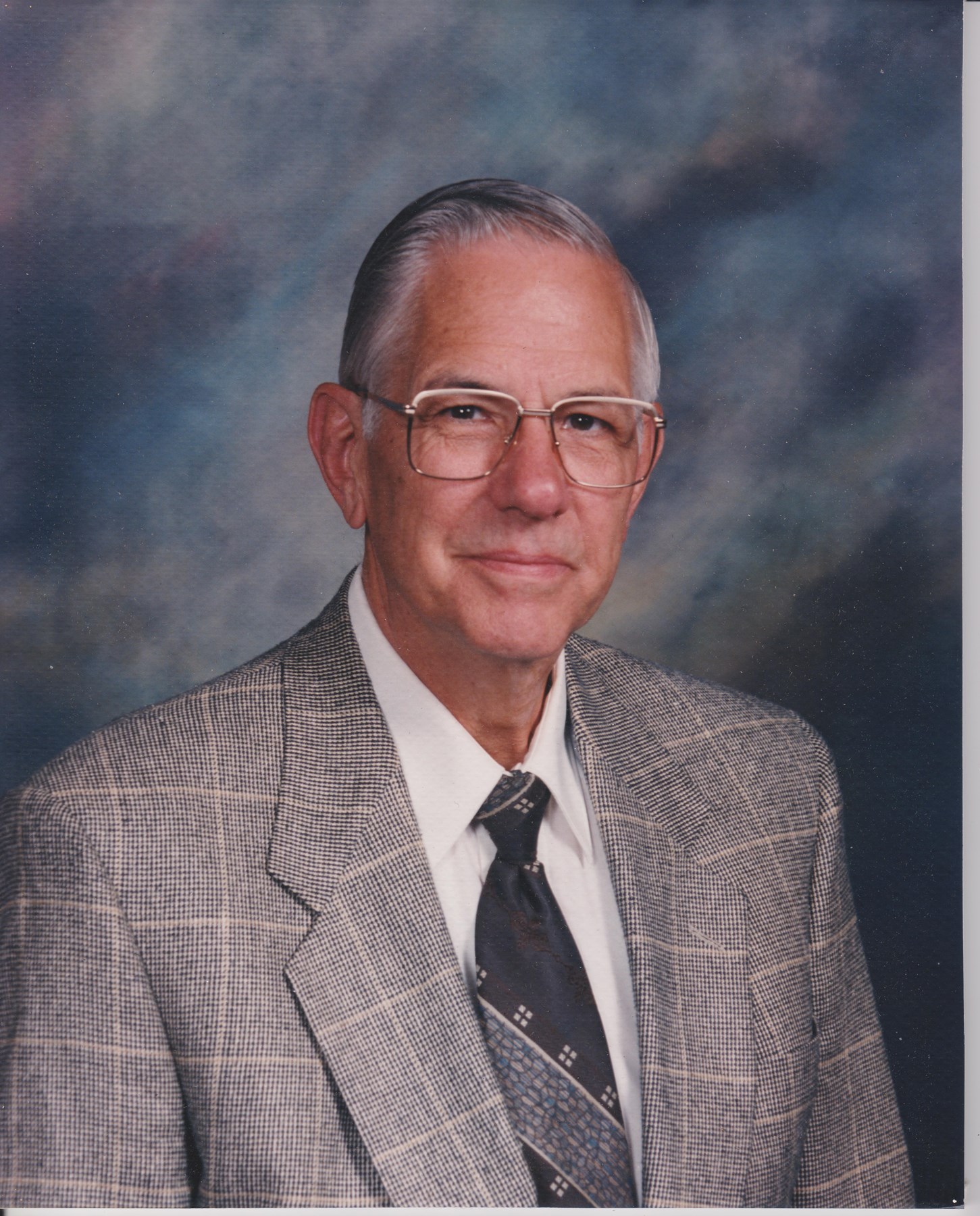 Obituary of Dr. Robert W. Bruechert Sr.