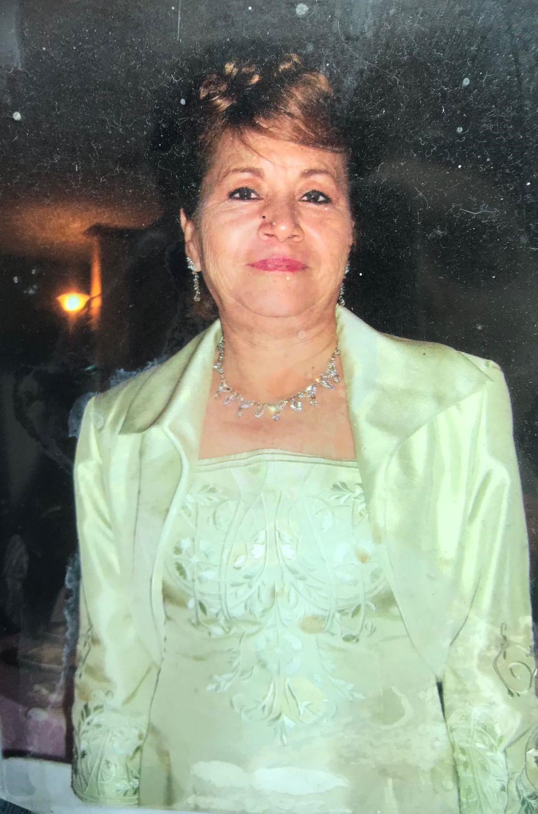 Obituary of Maria Elena Gonzalez Olmeda