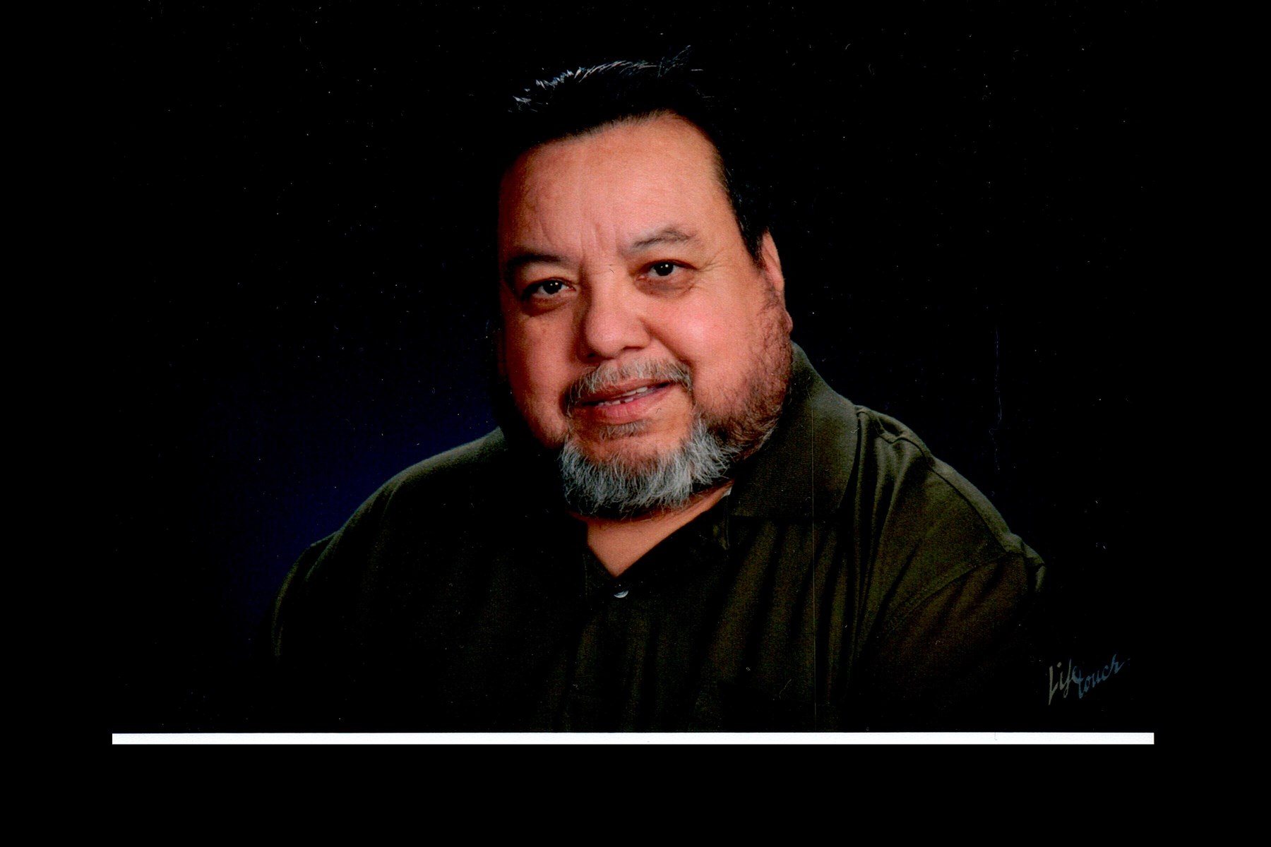 Obituary of Tommy Molina Quintero