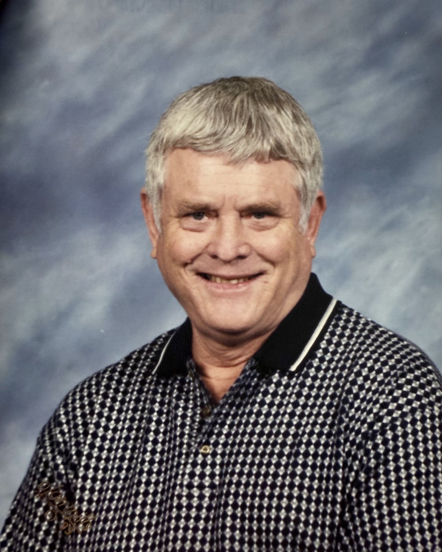 Obituary of Charles "Chuck" Gentry