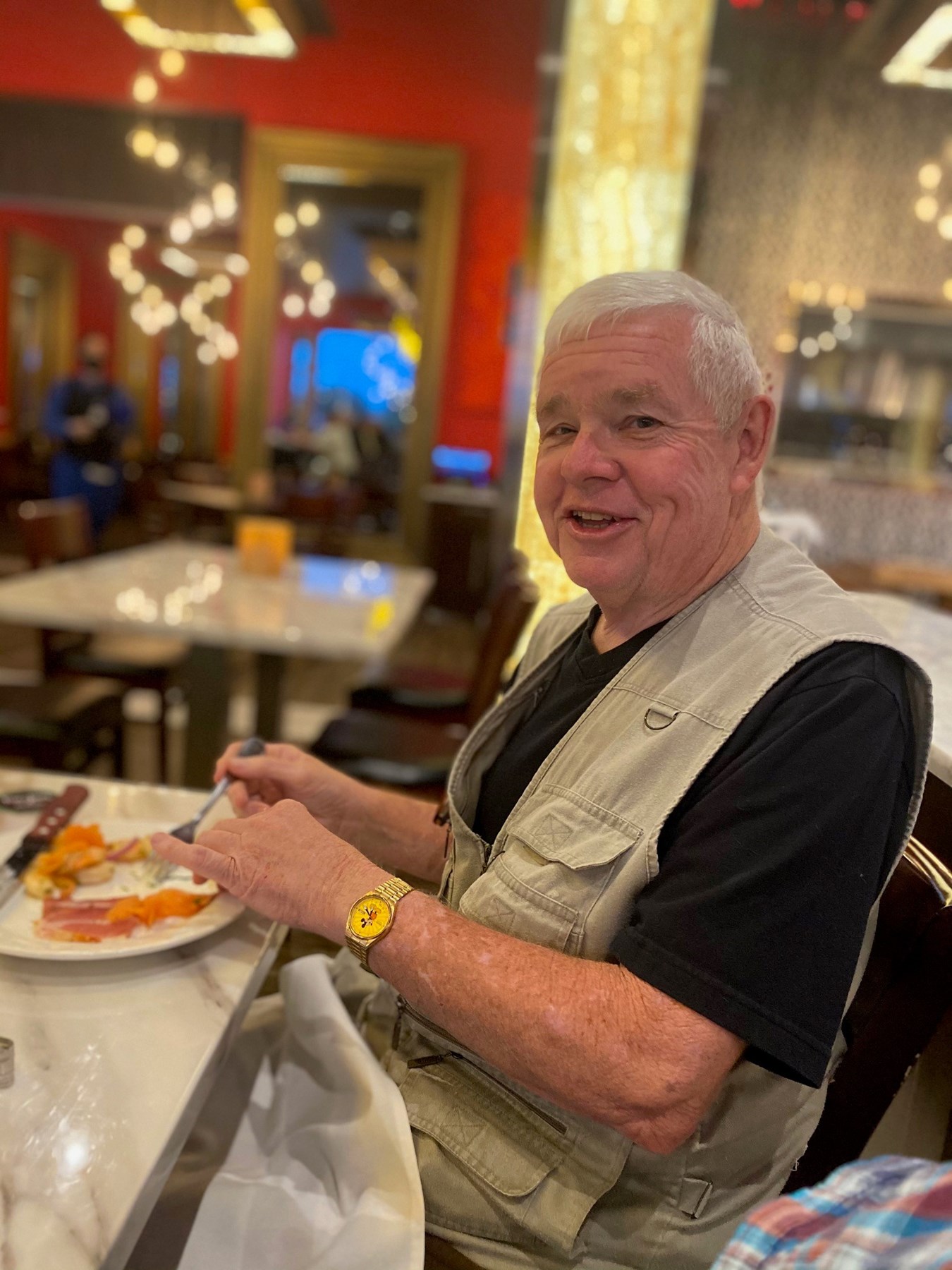 Obituary of Carlos Roger Menendez