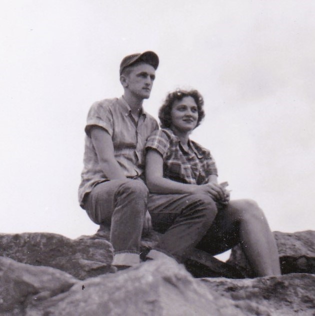 Obituary of Joan and Joe Massey