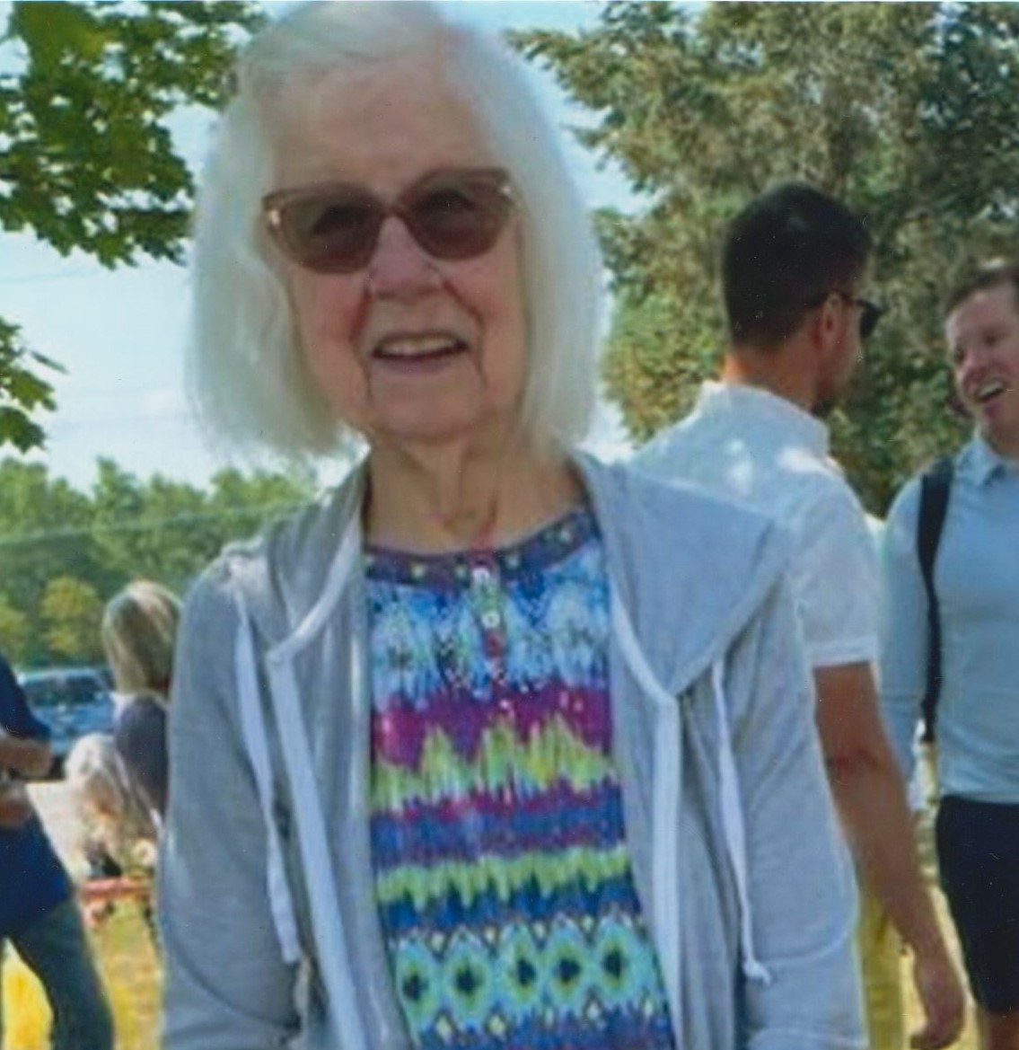 Obituario de Mary Lucille Balint