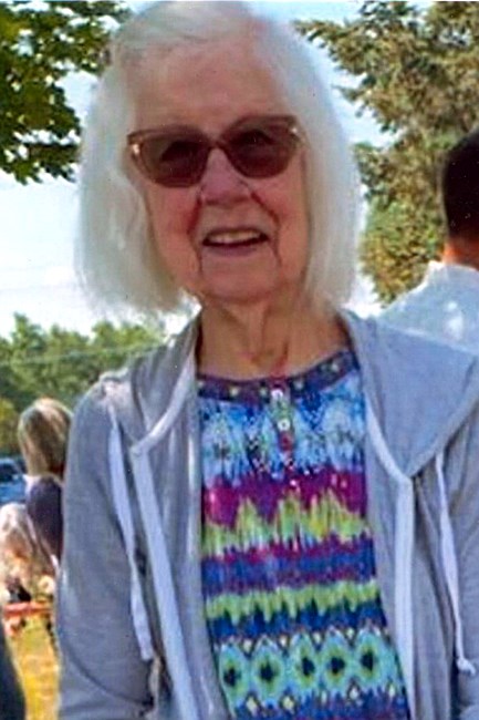 Obituario de Mary Lucille Balint