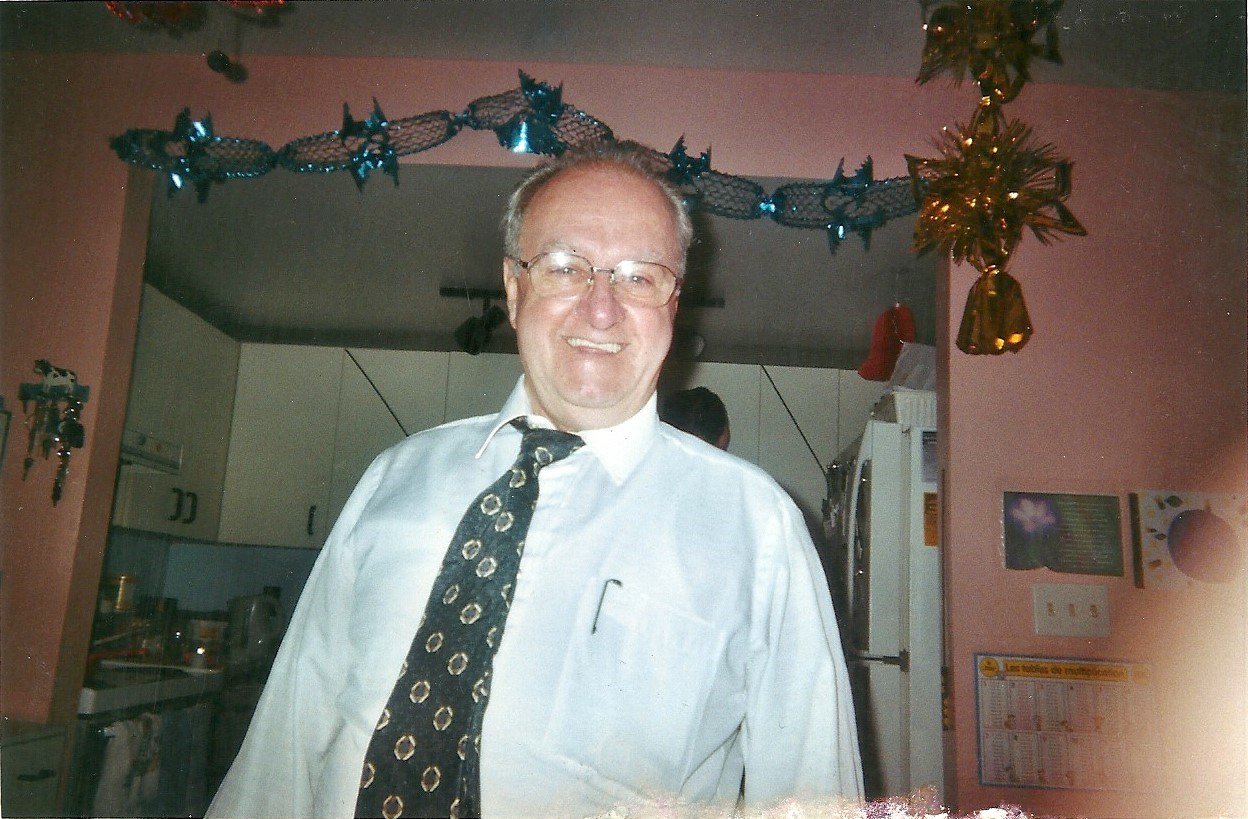 Obituary of Raymond Murray