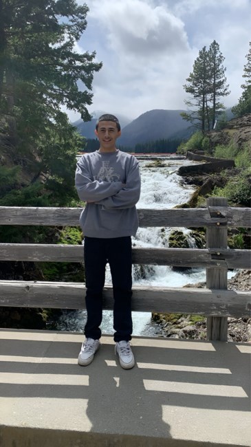 Obituary of Julian Vargas