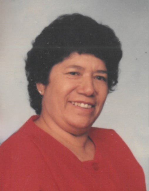 Obituary of Lucia "Chela" Armendariz
