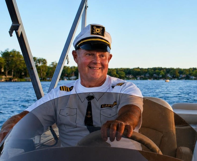 Obituary of Robert Dennis McMahon