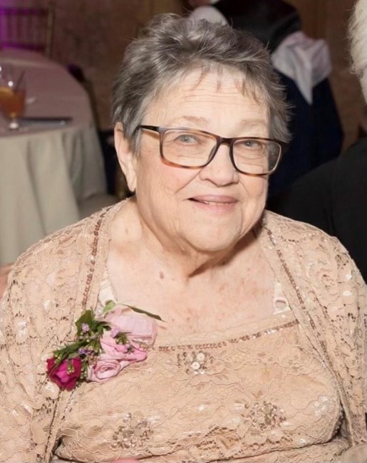 Obituary of Rosemarie Darfield