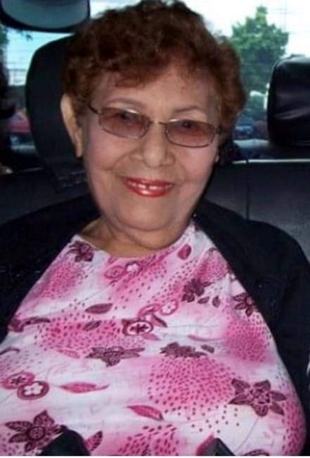 Obituary of Petra Olivo