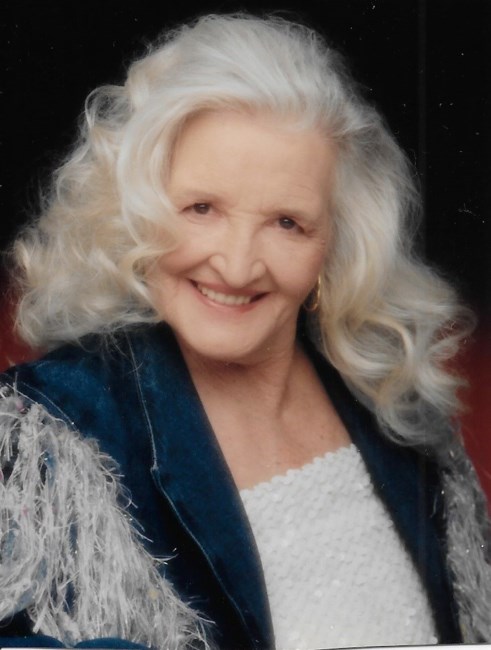 Obituario de Phyllis Rosamond Baker