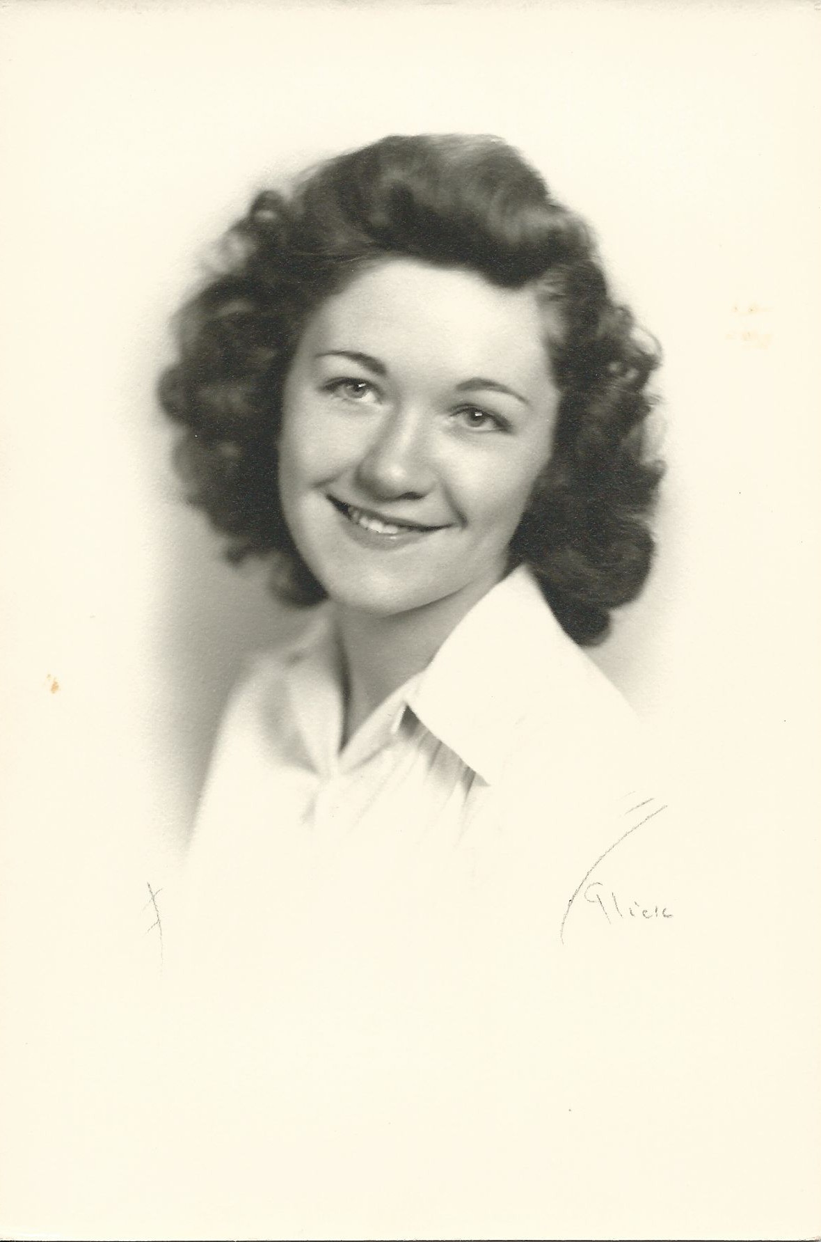 Obituary of Estelle Stella M. Kirn Hermes