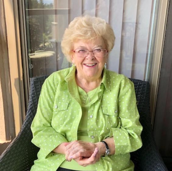 Obituary of Muriel (Wood) Struth