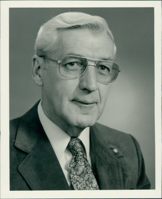 Avis de décès de James K Clark