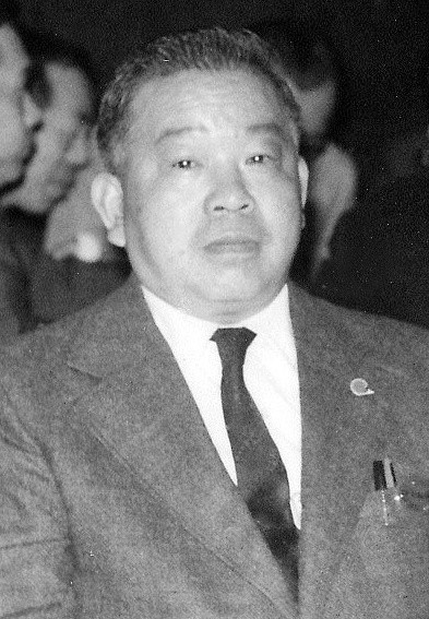 Obituary of Carl M. Kong