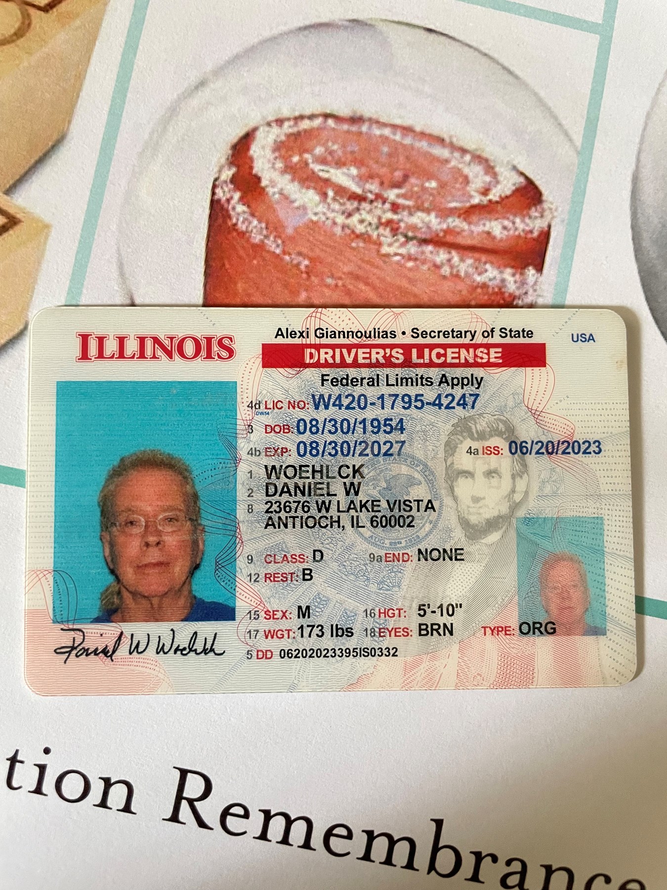 Avis de décès de Daniel W. Woehlck