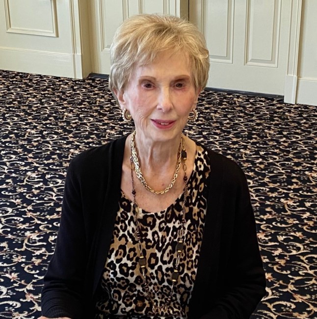 Avis de décès de Betty Hurst Nestlehutt