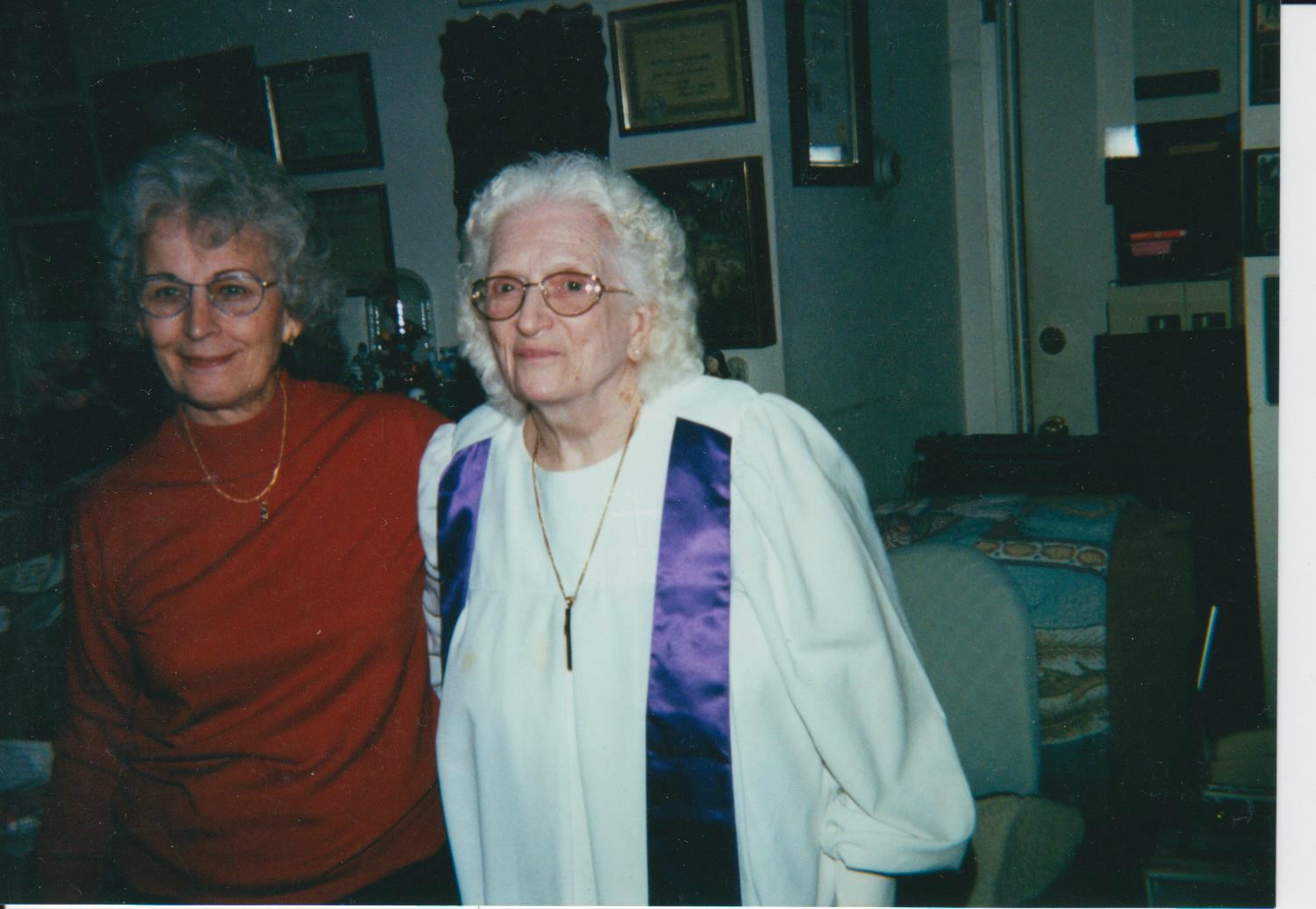 Obituary of Anna May Lampe