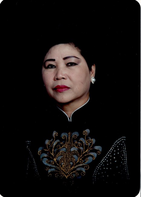 Obituario de Chinh Thi Le