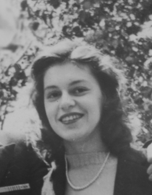 Obituary of Evelyn W. Kamman