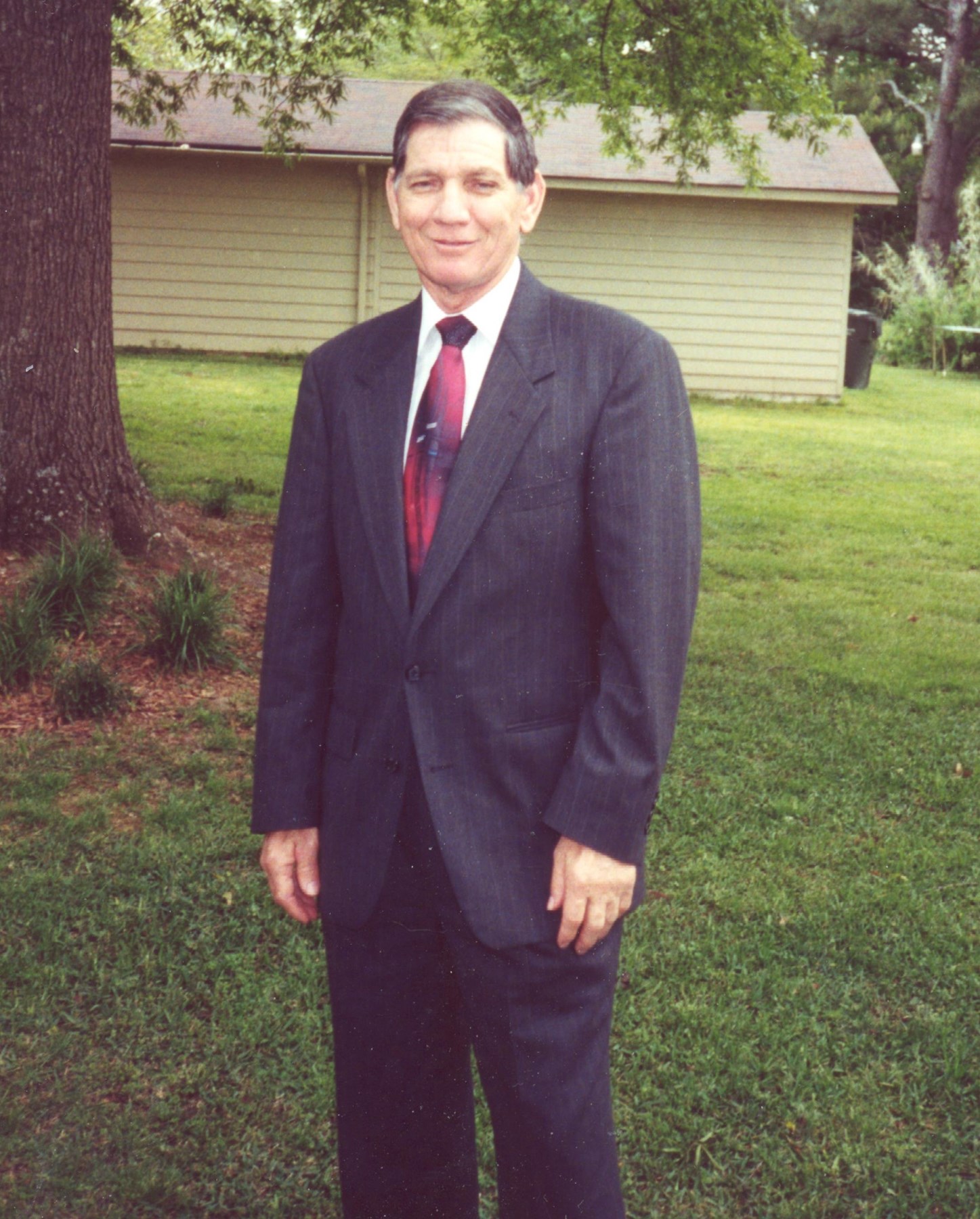 Obituary of Sterling Holt