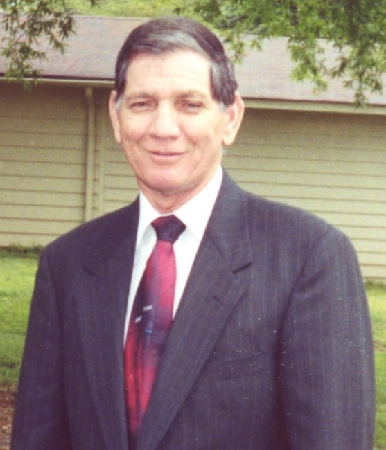 Obituary of Sterling Holt