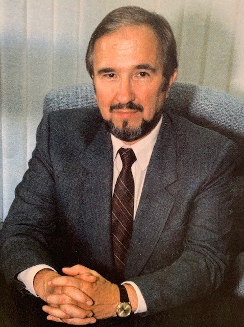 Obituary of Robert Beverley Hayes