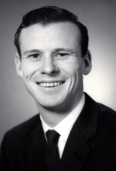 Obituary of David Dubach Gillett