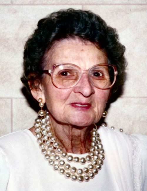 Obituary of Dewetta B Peterson