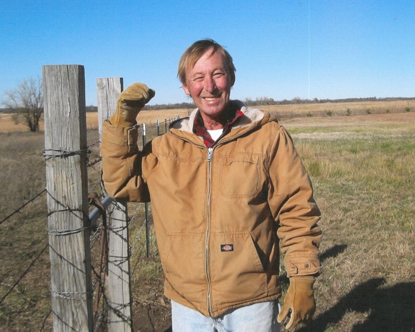 Avis de décès de James B. "Jim" Helten