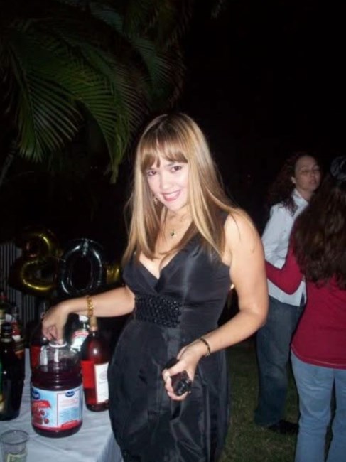 Obituary of Glenis Burgos