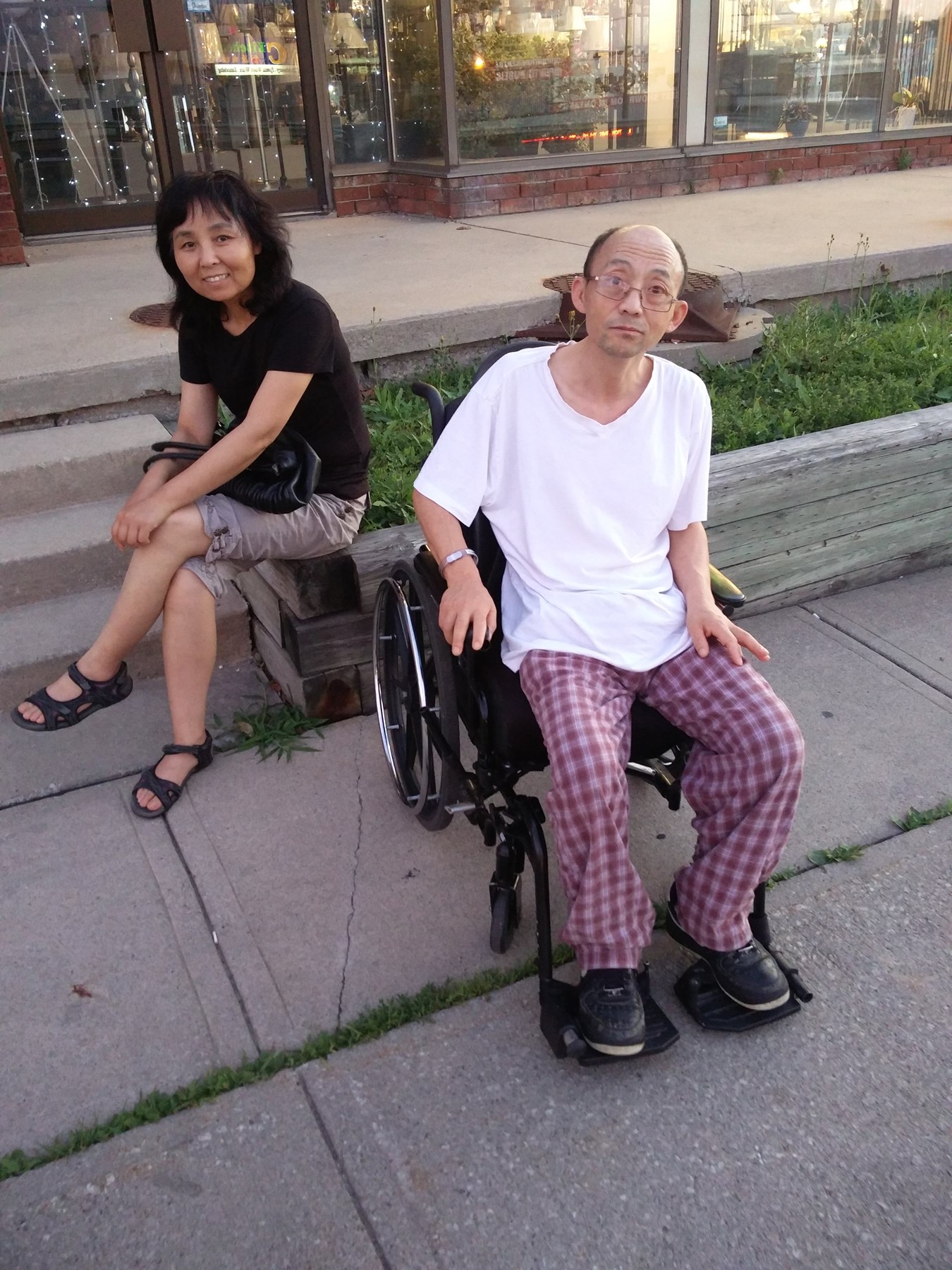 Obituary of Yong Tao Qi