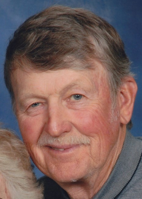 Obituary of Darrell E Thomsen