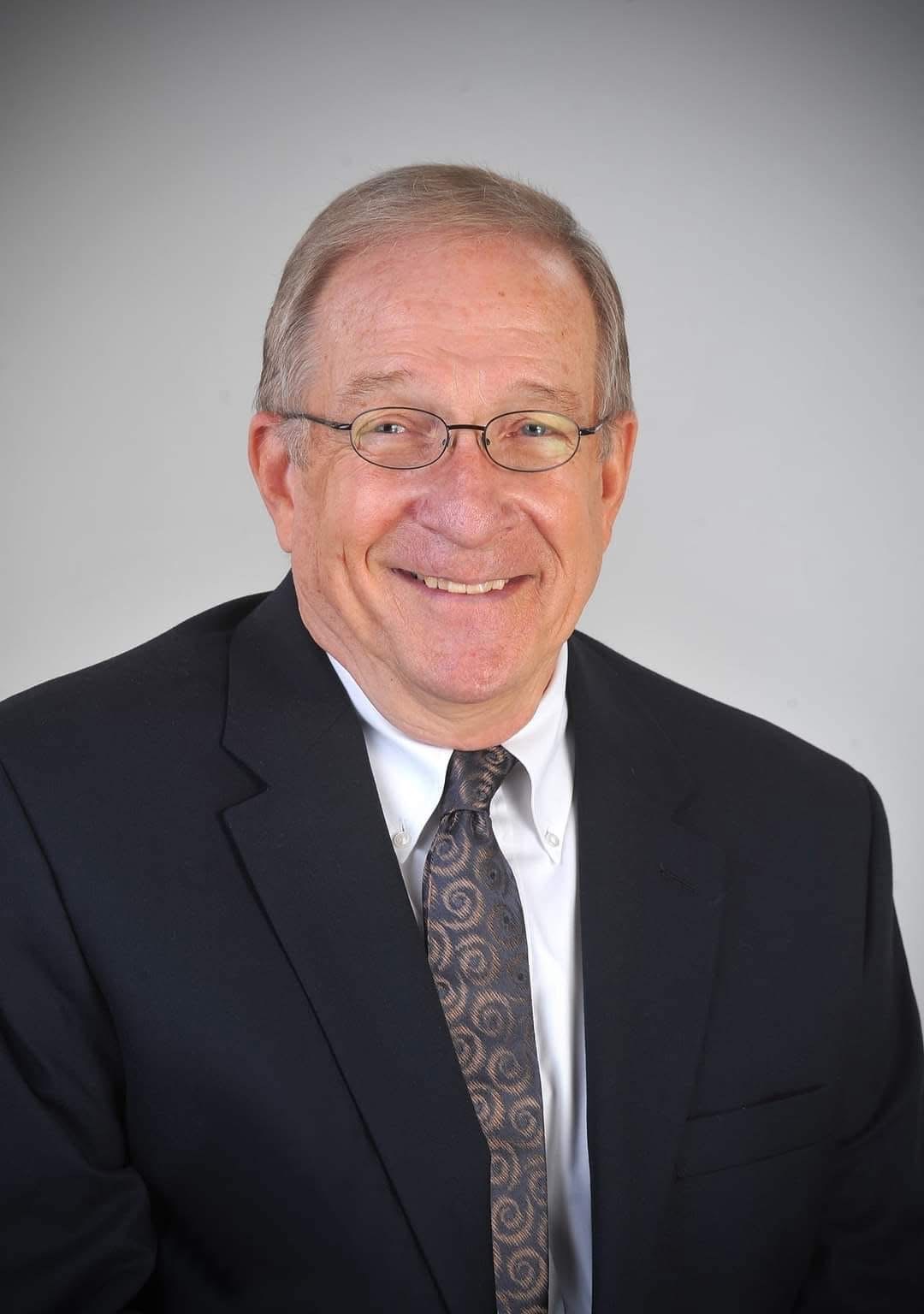 Obituary of Robert J Sanders