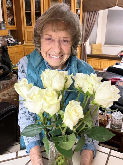 Obituary of Maldetta Lee Kravet