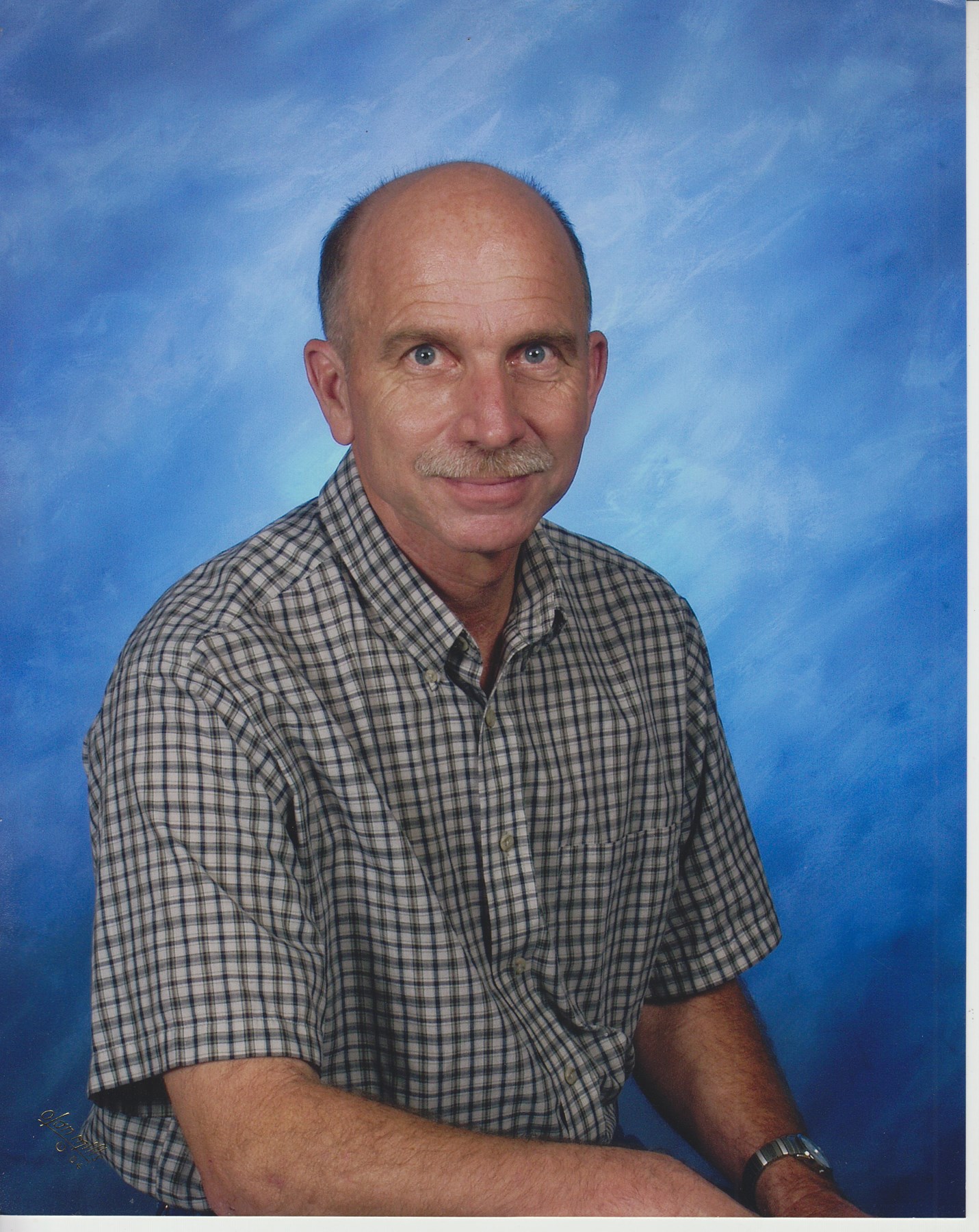 Obituary of George H. Roberts Jr.