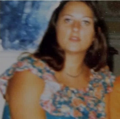 Obituary of Vickie Heartly Houser
