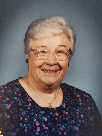 Obituary of Marilyn Davis Coole