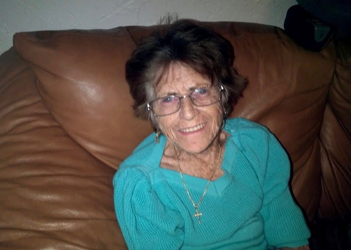 Obituario de Jean A Squire