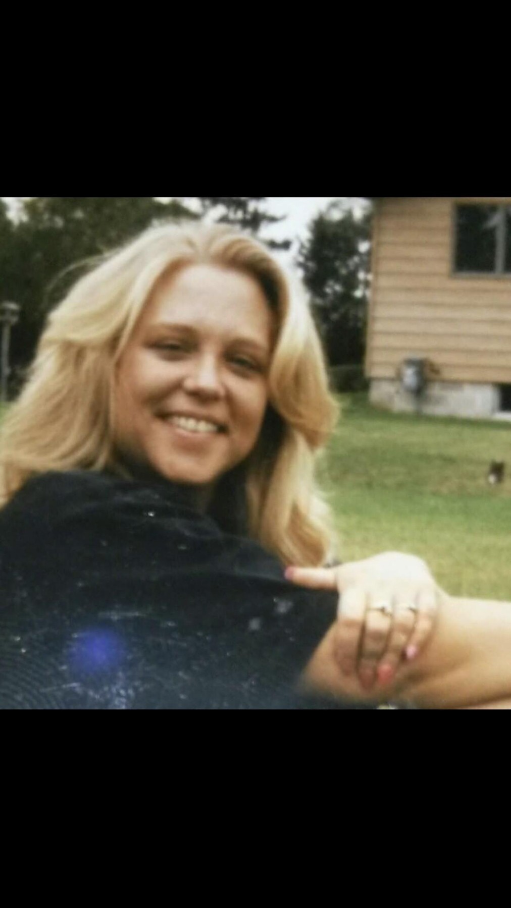 Avis de décès de Yvonne Barbara Calvert