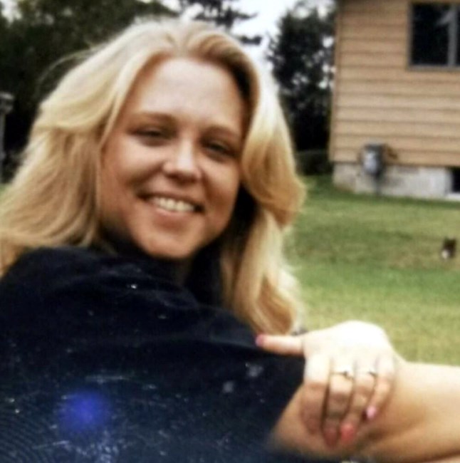 Avis de décès de Yvonne Barbara Calvert