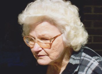 Obituary of Annie Ruth Hay