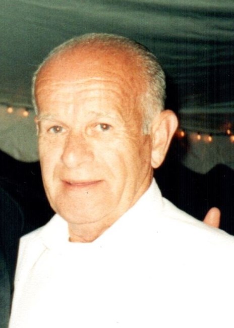 Avis de décès de John Everett Applegate