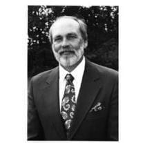 Obituary of Kenneth Bennett