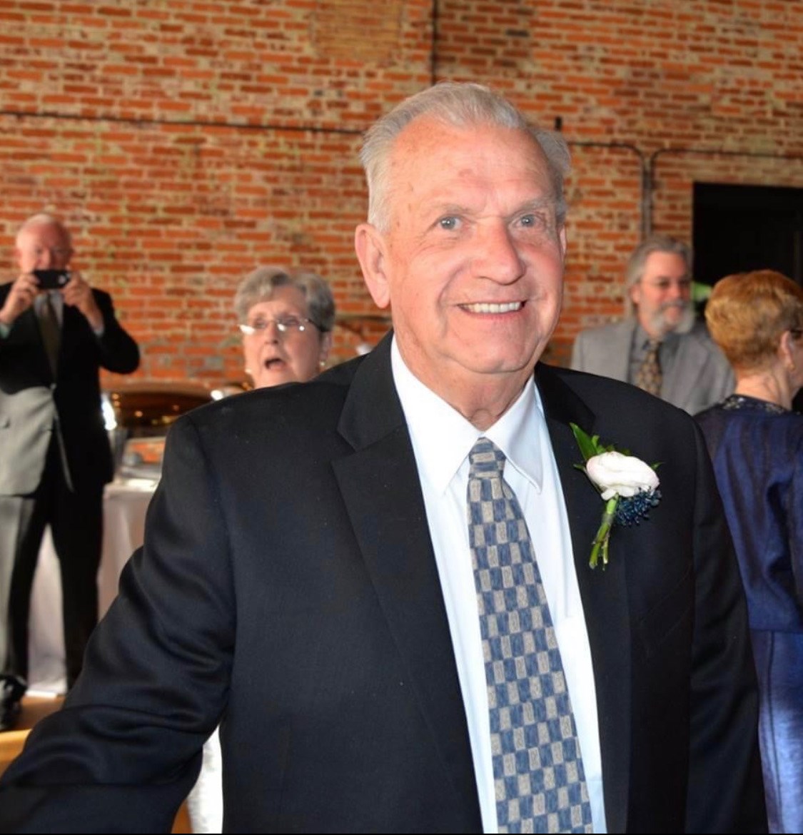 Obituary of W. Wayne Merritt