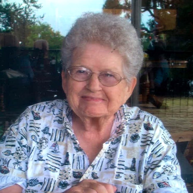 Obituary of Dorothy M Davis